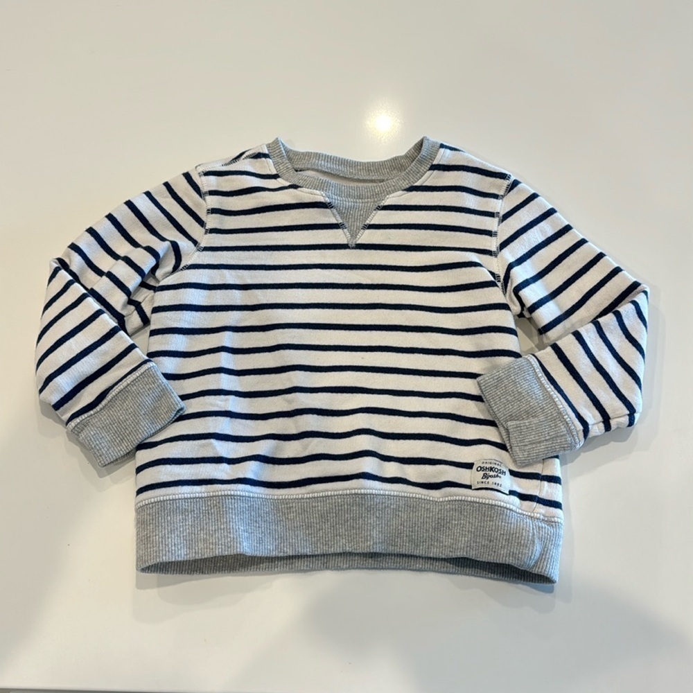 OshKosh BGosh Navy White Striped Sweatshirt Size 3T
